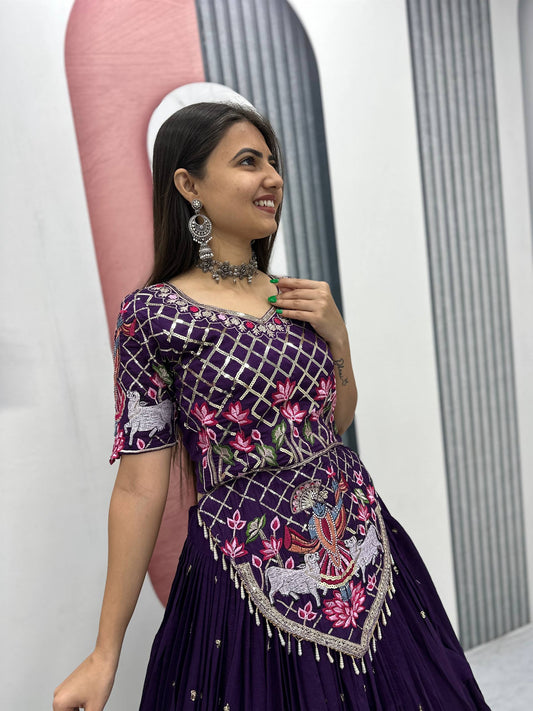 Elegant Wedding Lehenga Choli Set in Luxurious Vichitra Silk with Intricate Embroidery and Sequins