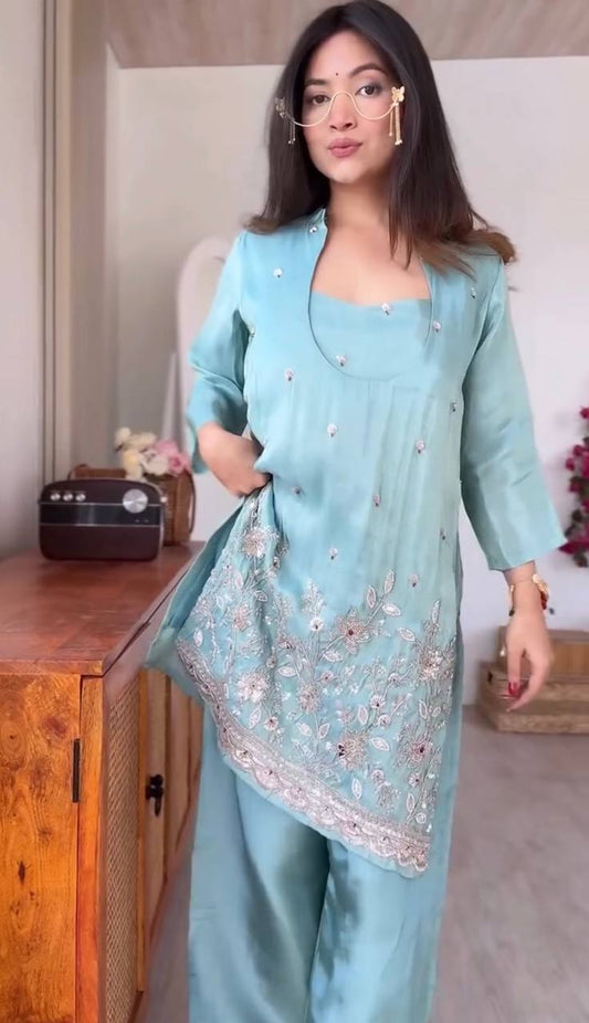 Premium Ready-to-Wear Kurta Set with Embroidered Glass Roman Fabric – Stylish and Comfortable Two-Piece Ensemble