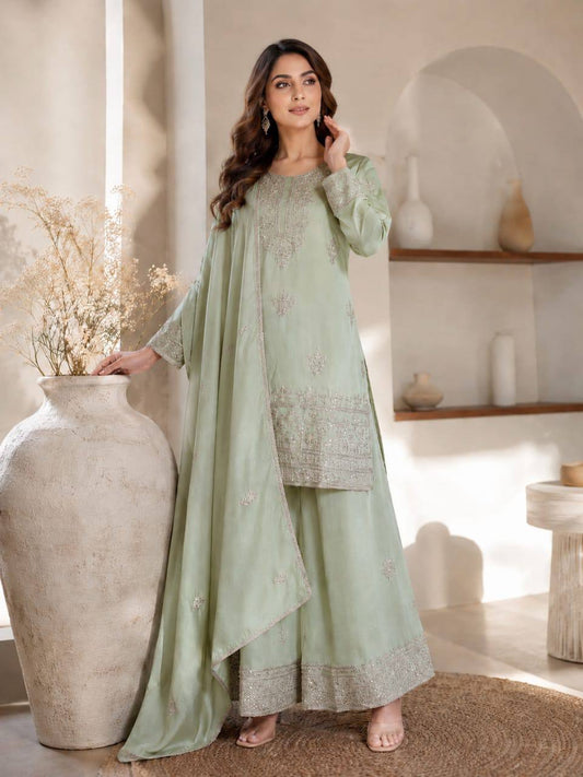 Exclusive Designer Collection for Festivals – Elegant Vichitra Silk Ensemble with Embroidered Sequence