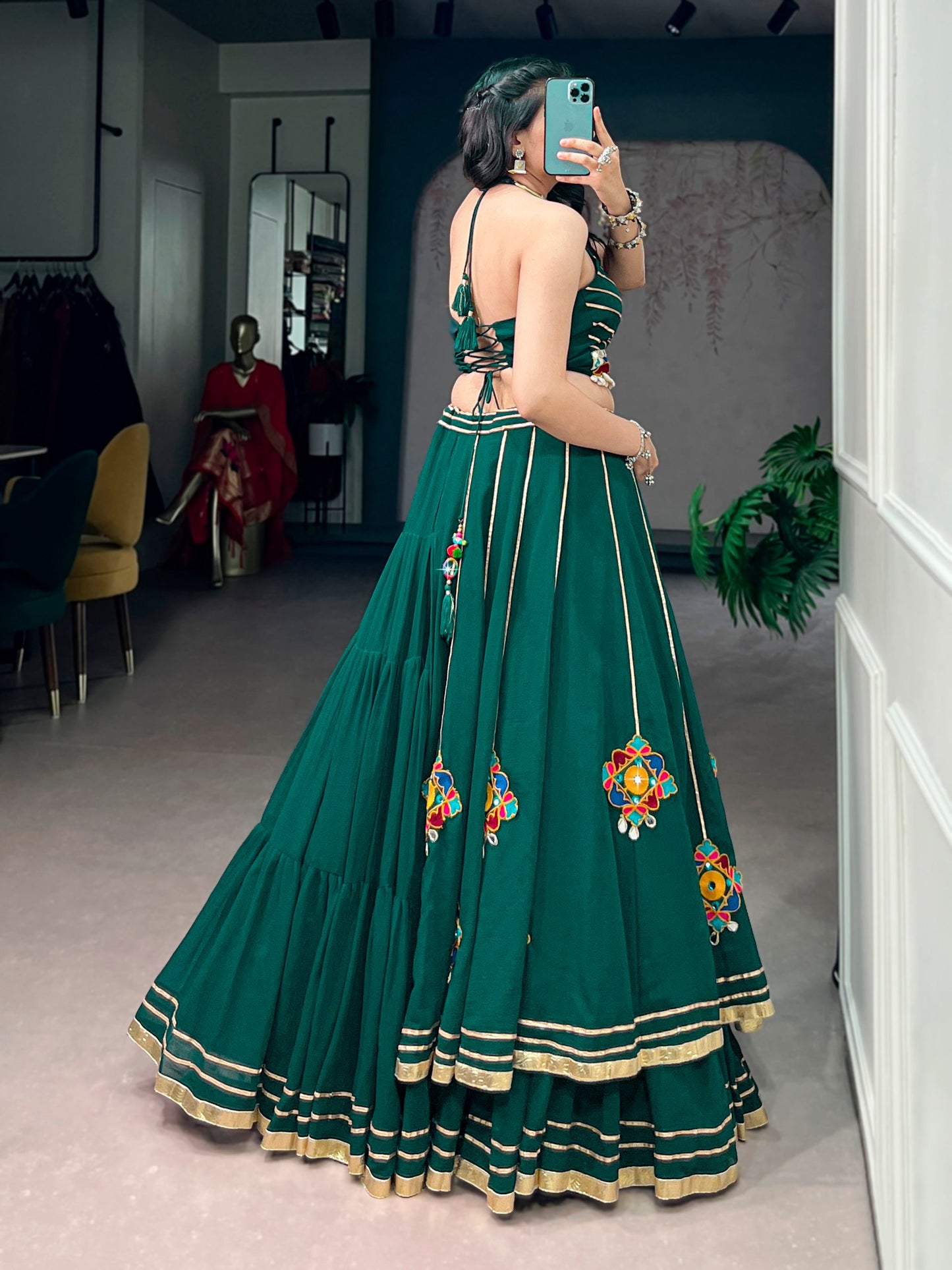 RangBhoomi Navratri Lehenga Choli Set – Lightweight Gamthi Work with Mirror & Shell Embellishments