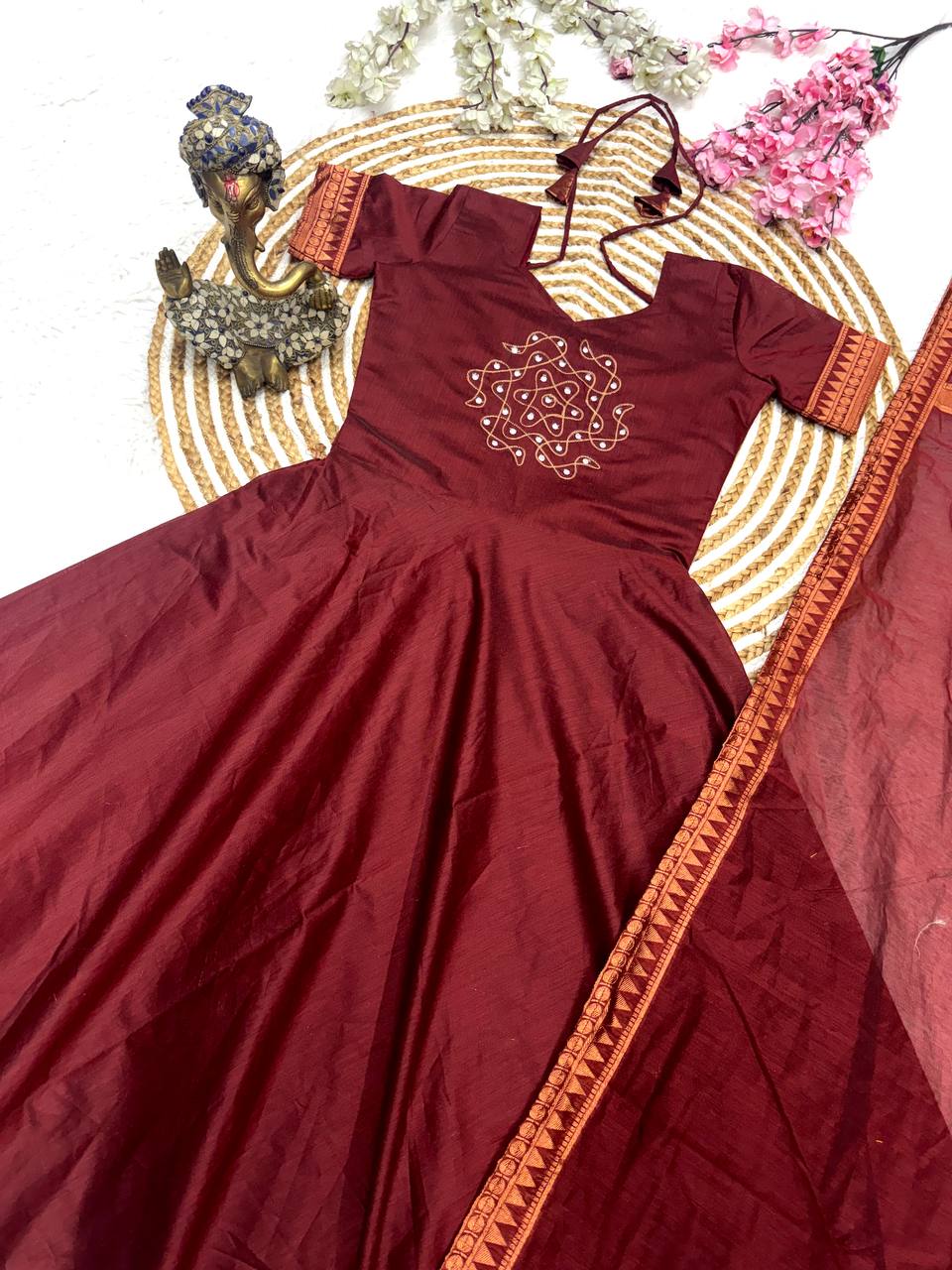 Super Trendy Traditional Outfit