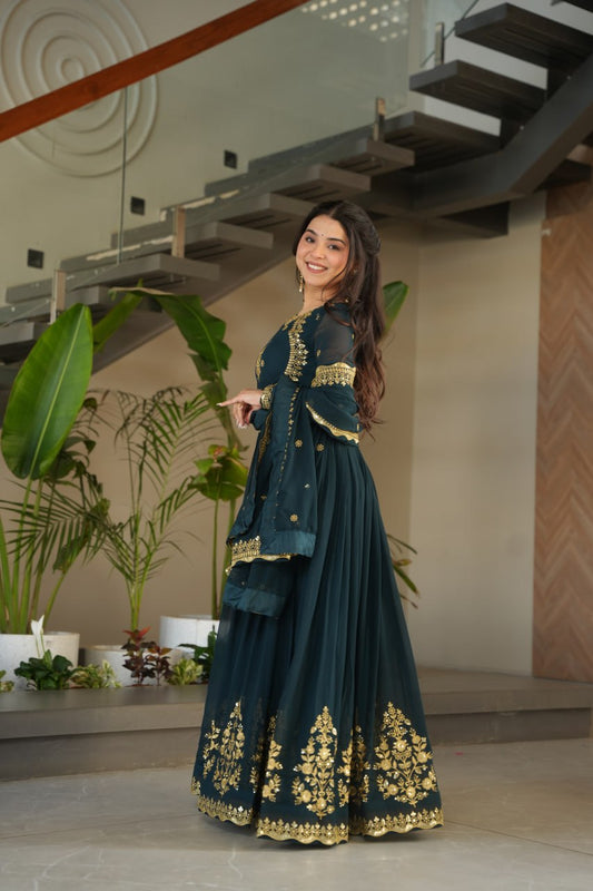 Exquisite Designer Gown with Dupatta – Limited Edition 2025