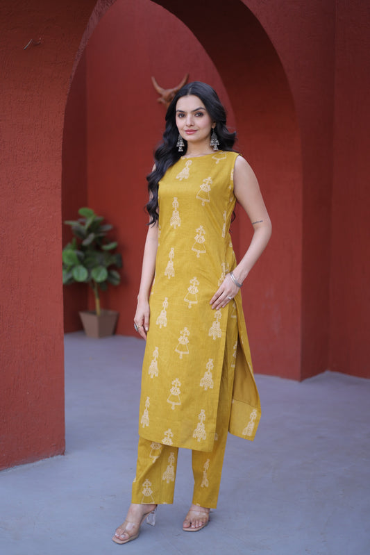 Premium Ready-to-Wear Kurti with Matching Pants – Printed Cotton Set for Elegant Comfort