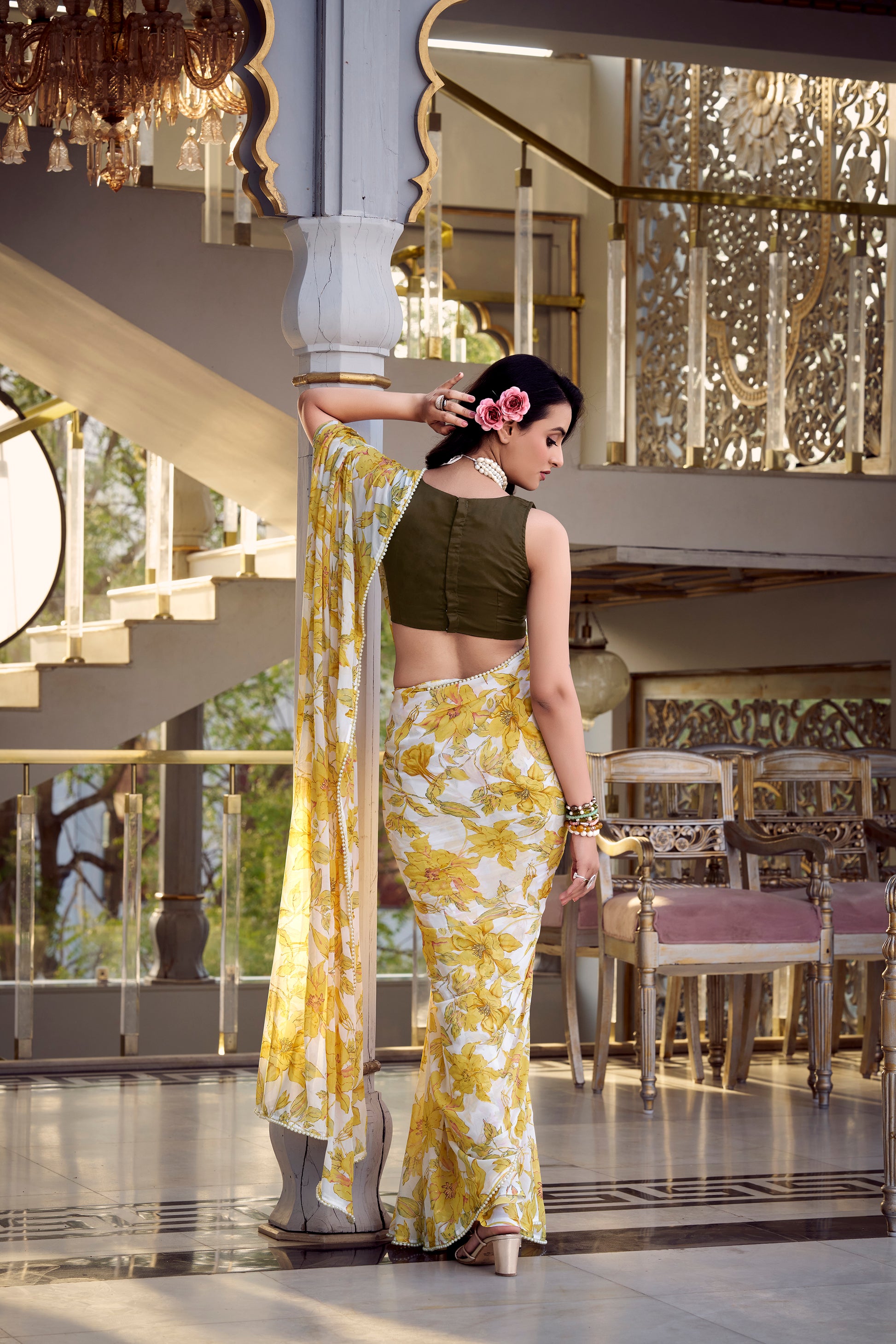 Elegant Floral Print Saree