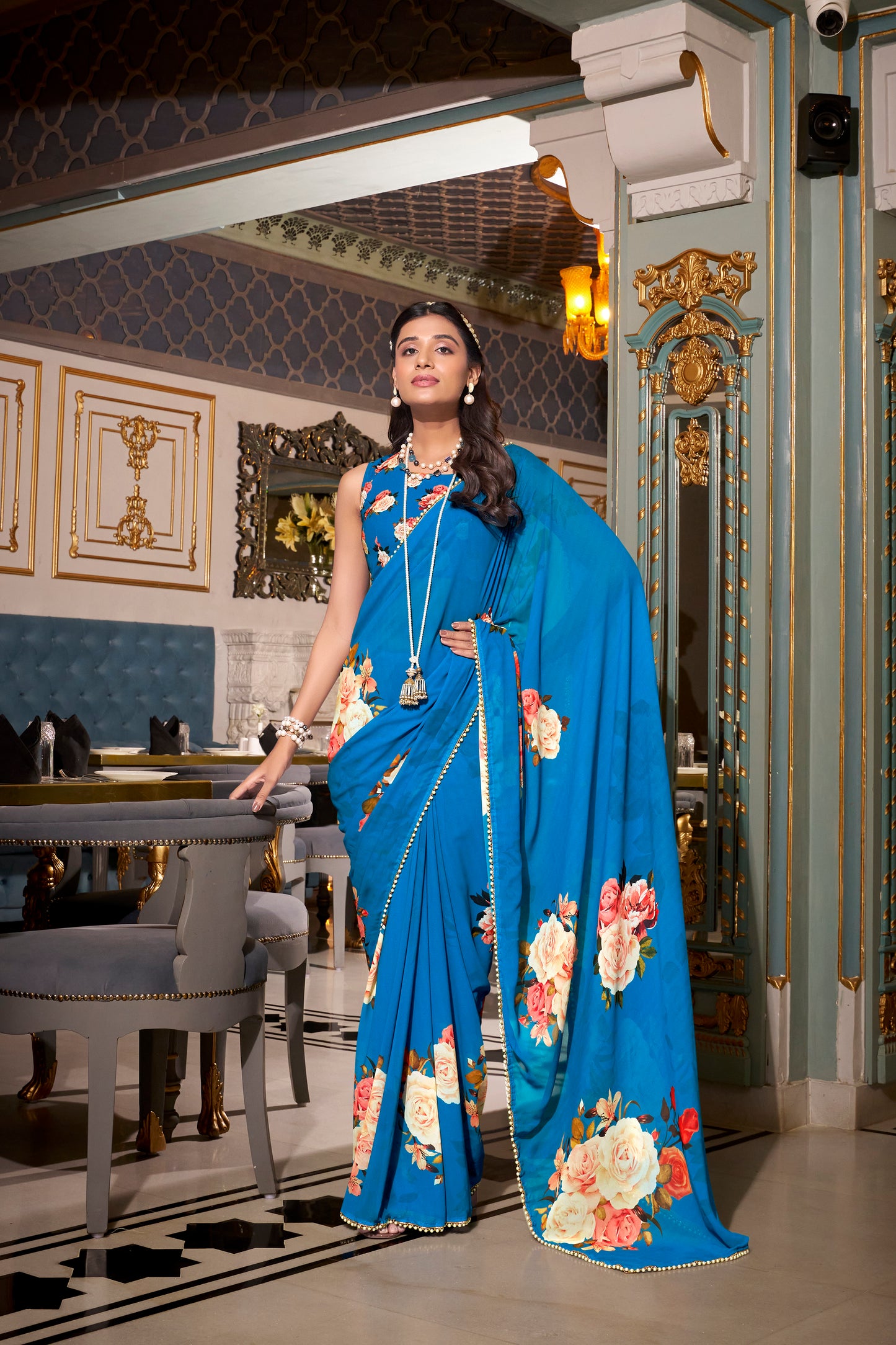 Elegant Georgette Saree - Floral Design, Lightweight Fabric