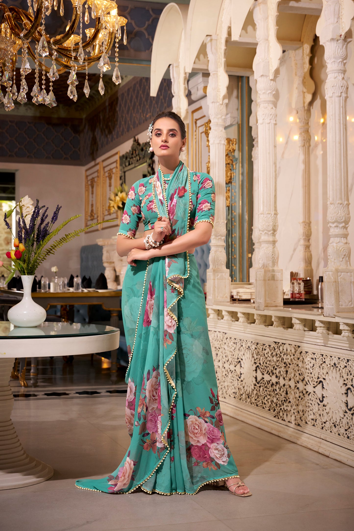 Elegant Georgette Saree - Floral Design, Lightweight Fabric