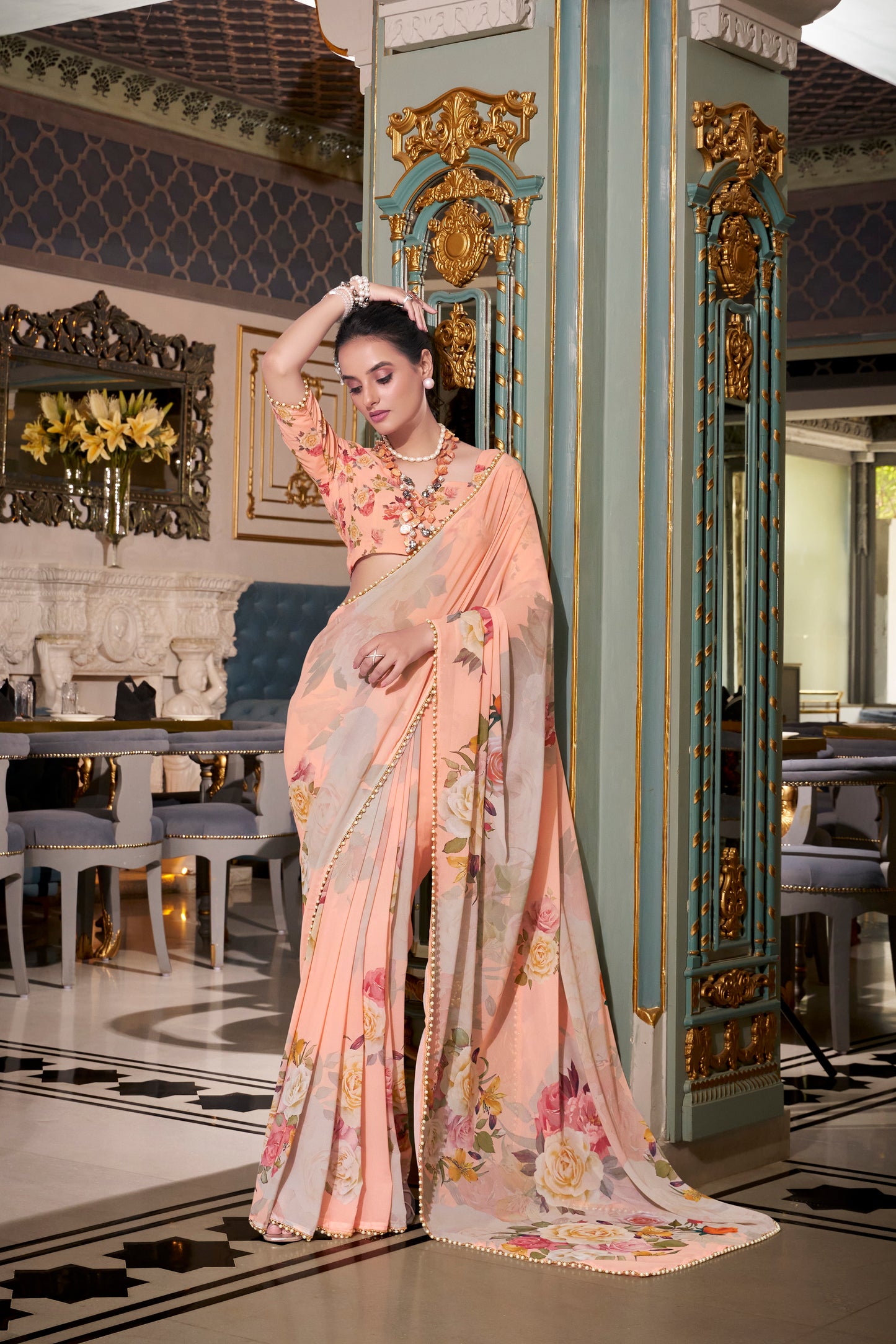Elegant Georgette Saree - Floral Design, Lightweight Fabric
