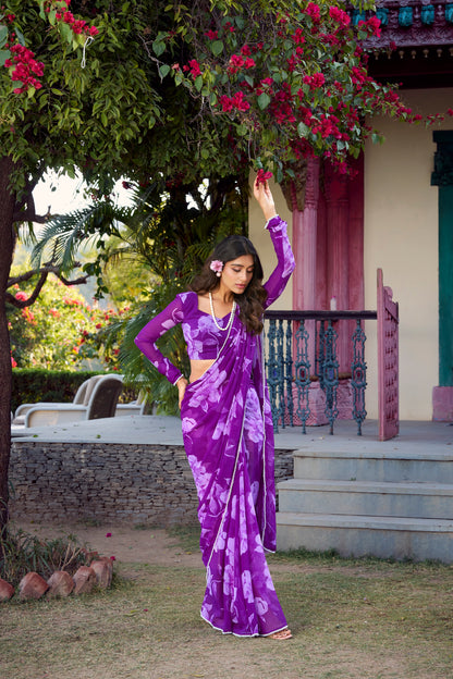 Elegant Floral Saree - A fusion of tradition and modern fashion.