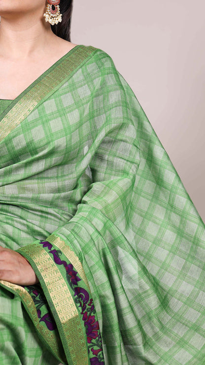 Elegant Handcrafted Saree