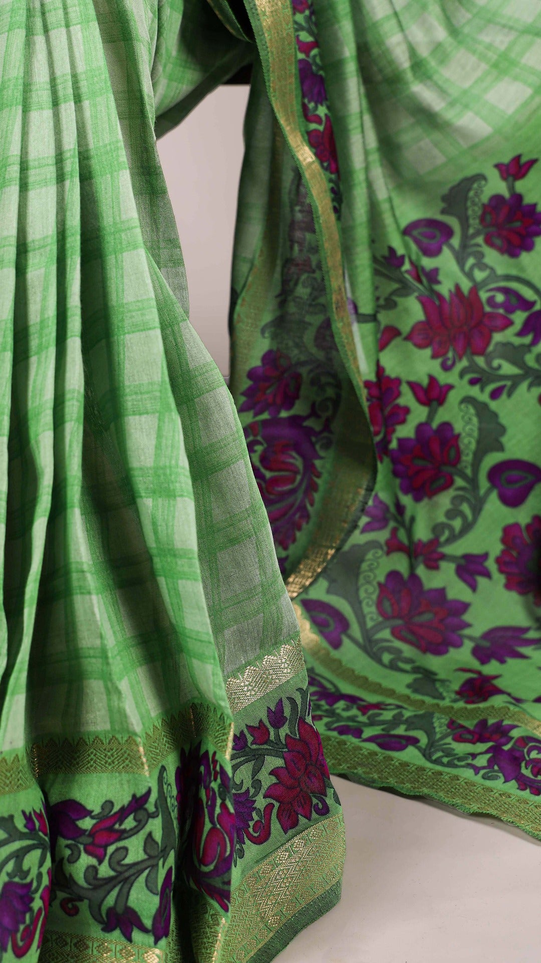 Elegant Handcrafted Saree