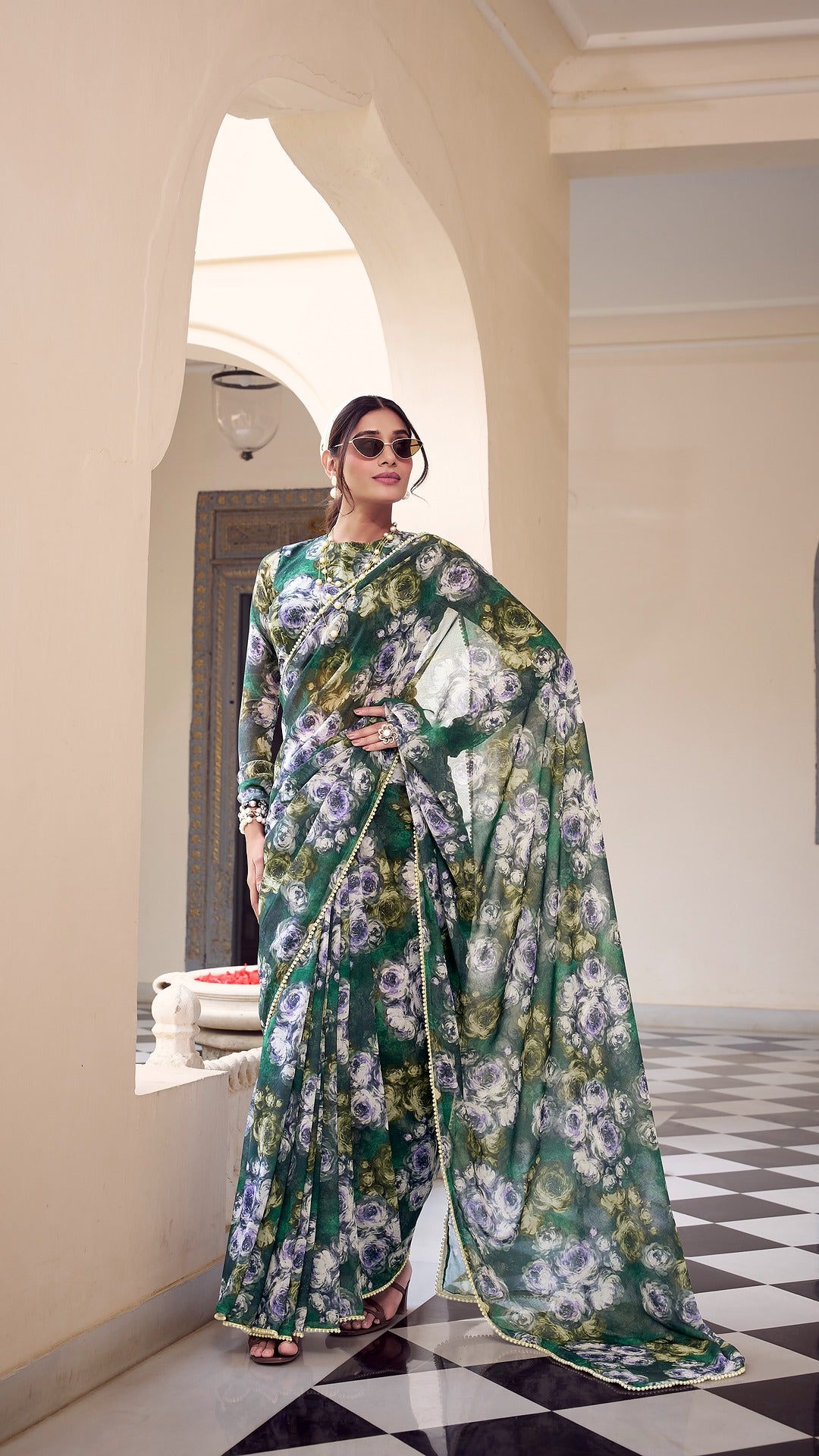 Elegant Floral Print Saree - Lightweight & Stylish