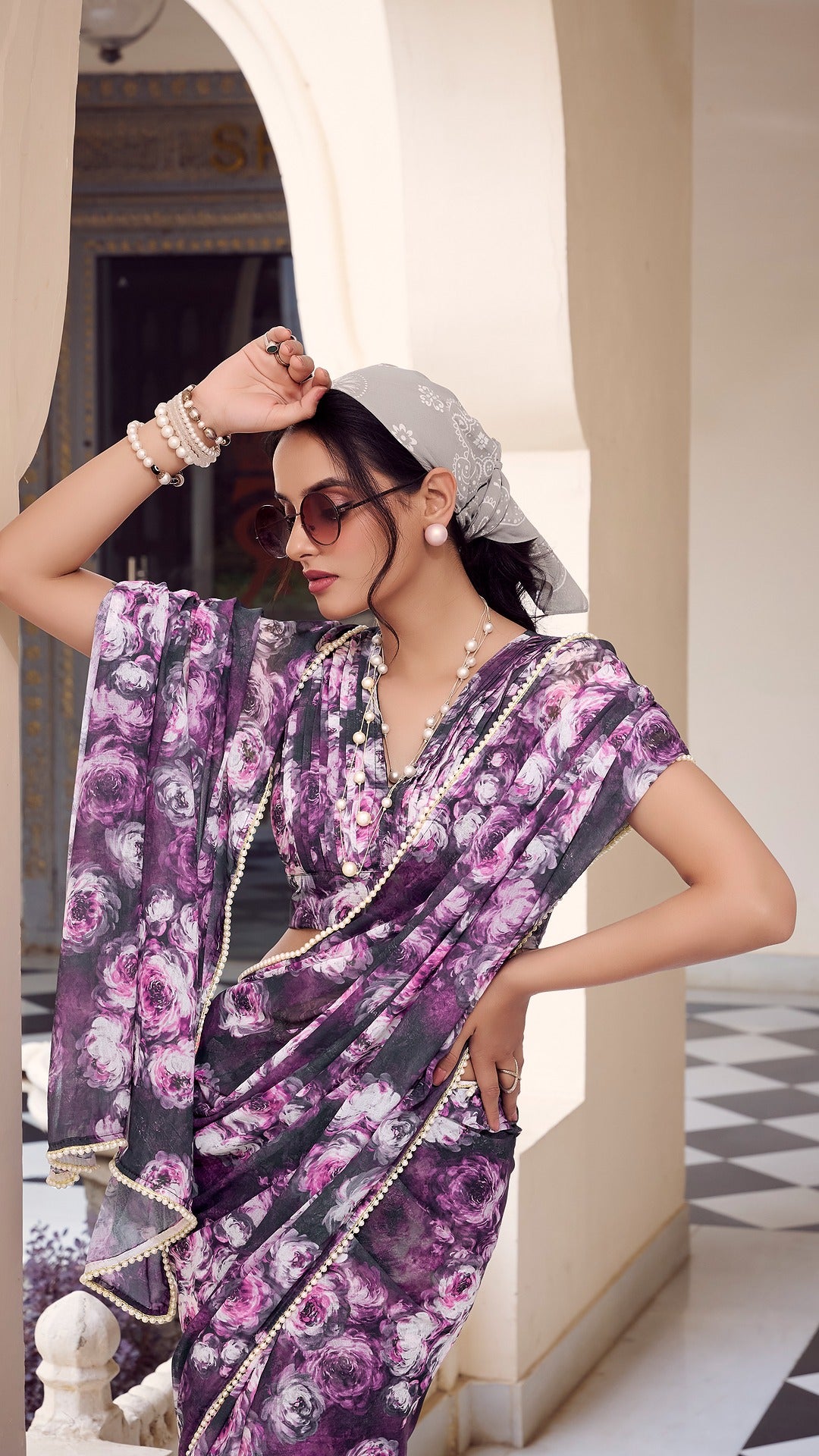 Elegant floral print saree