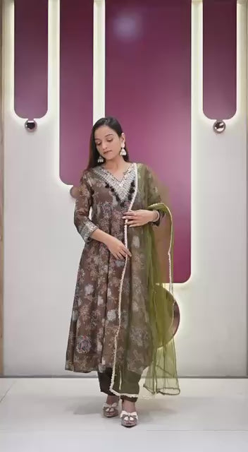 Elegant Anarkali Salwar Suit with Digital Print & Dupatta