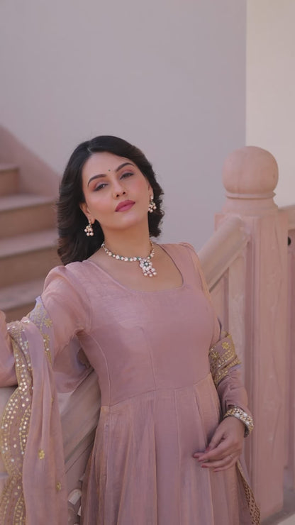 Regal Elegance