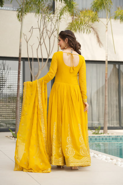 Elegant Designer Gown for Indian Celebrations