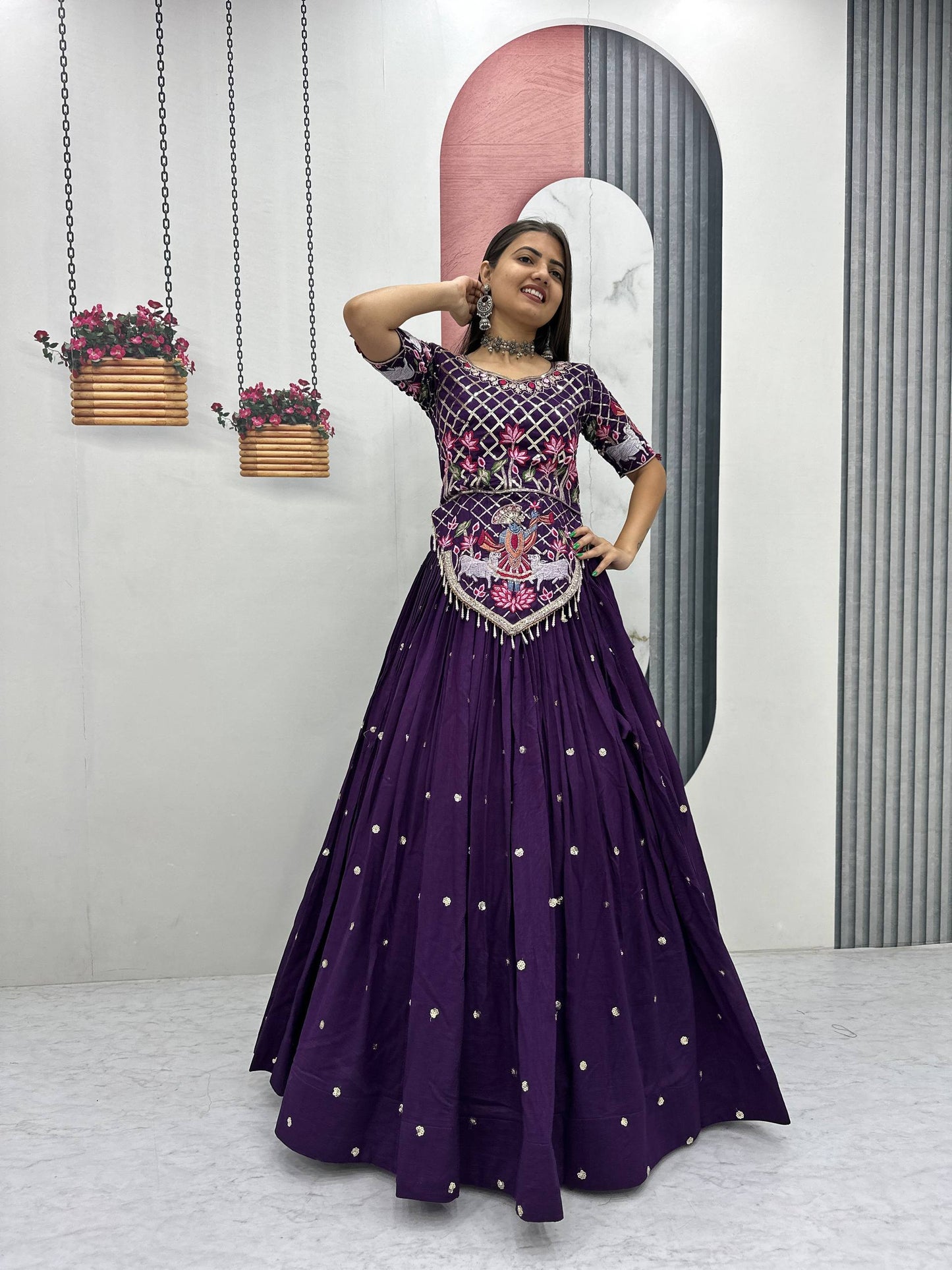 Elegant Wedding Lehenga Choli Set in Luxurious Vichitra Silk with Intricate Embroidery and Sequins