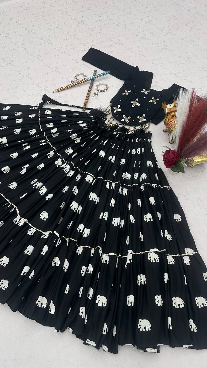 RangBhoomi Navratri Special Handwork Cotton Lehenga Choli — 9m Flair, Heavy Embroidery