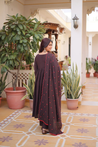 Premium Ready-to-Wear Kurti Set with Pant and Embroidered Dupatta – Comfortable Cotton Ensemble