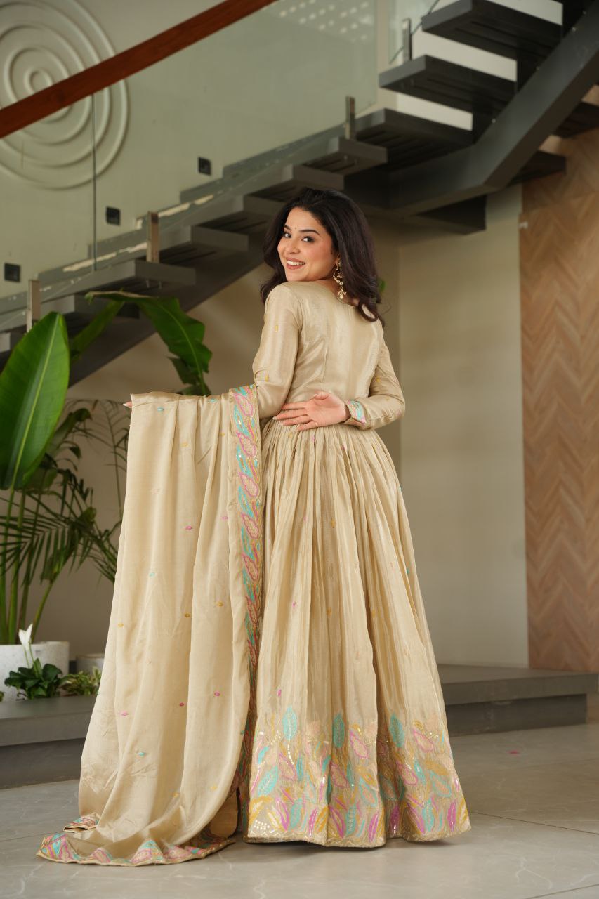 Embroidered Grace Gown & Dupatta – Luxe Fusion Wear for Modern Elegance