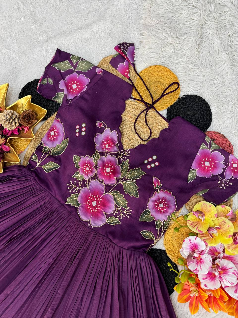 Elegant Mul Mul Cotton Gown with Intricate Maggam Embroidery – Where Style Meets Comfort