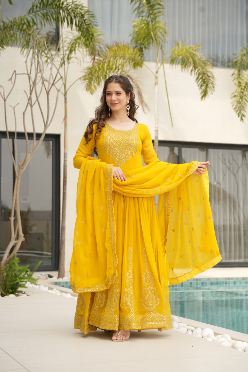 Elegant Designer Gown for Indian Celebrations