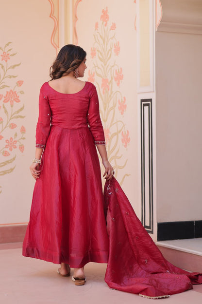 Elegant Gold Crush Embroidered Gown and Designer Dupatta Set