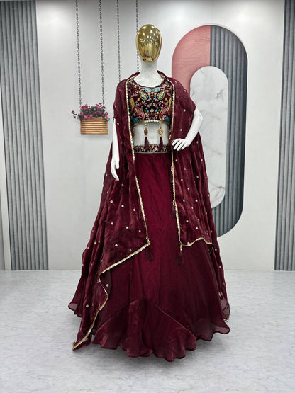 RB Latkan Lehenga