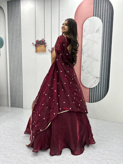 RB Latkan Lehenga