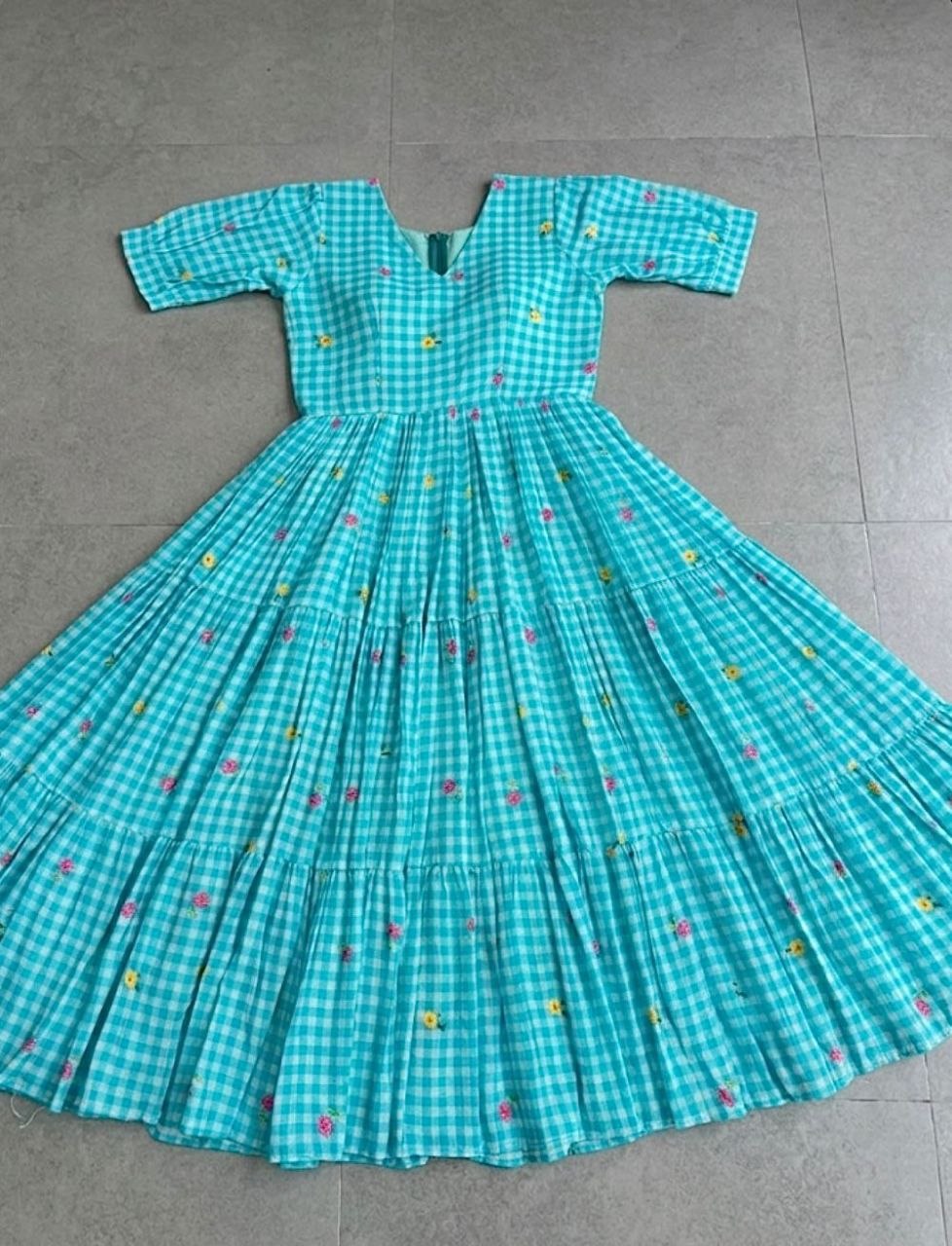 RangBhoomi Elegant New Cotton Sunflower Print Midi Dress with Realistic Modeling