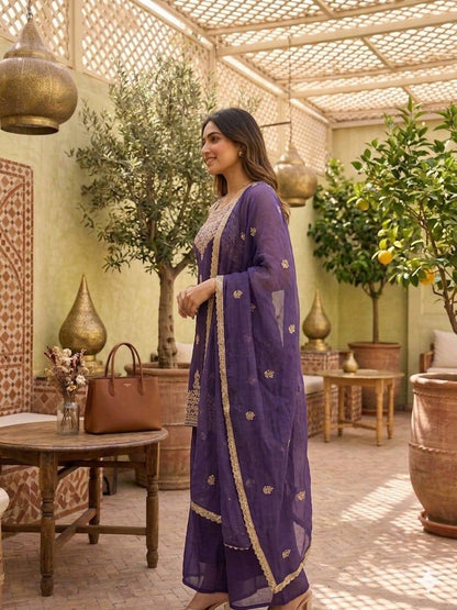 Designer Fusion Style Luxury Edition – Elegant 2-Tone Ensemble with Embroidery and Sequins