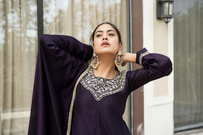 Elegant Traditional Palazzo Suit Set with Embroidered Kurta and Lace-Edged Dupatta