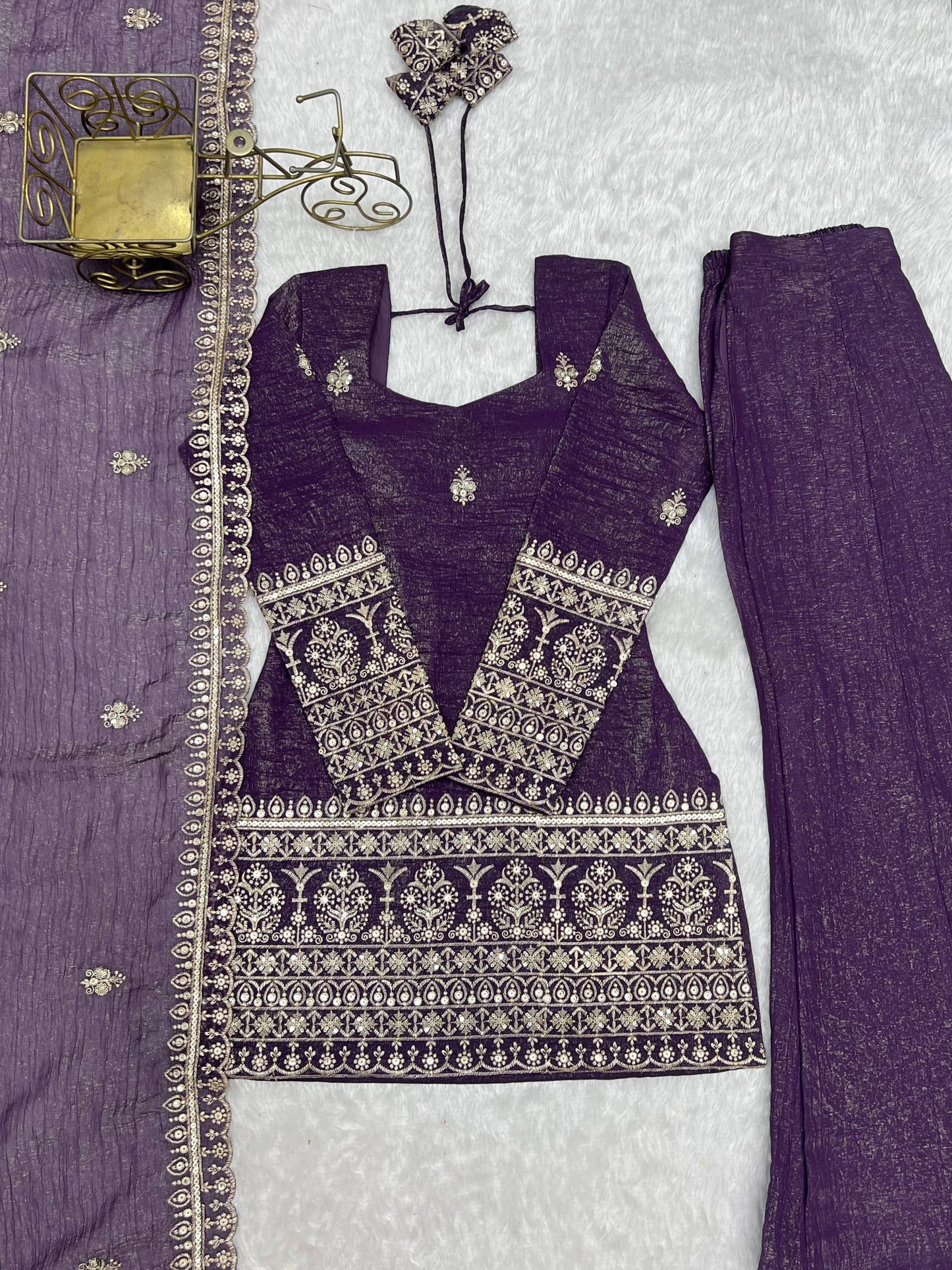 Elegant Ready-to-Wear Crunchy Silk Ensemble with Embroidered Sequences, Jari Detailing, Dupatta, and Bell-Bottom Pants