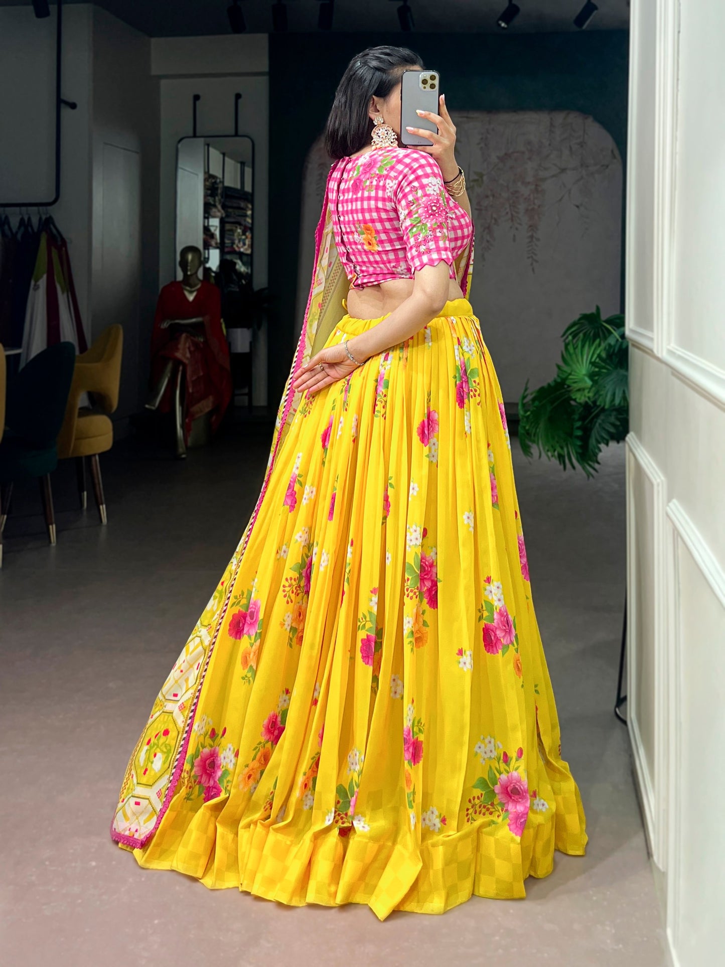 Elegant Floral Georgette Lehenga Set with Handcrafted Blouse and Lace-Trimmed Dupatta