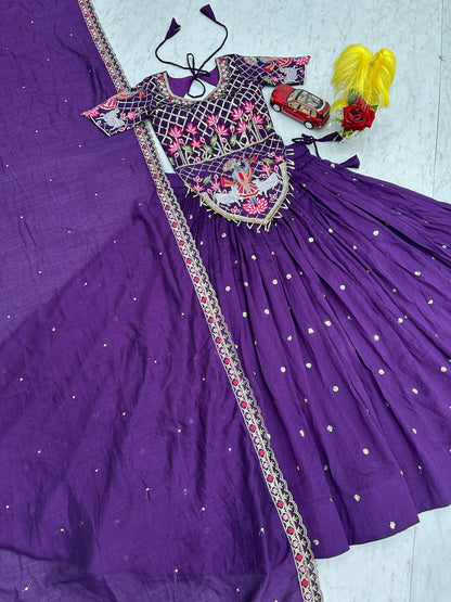 Elegant Wedding Lehenga Choli Set in Luxurious Vichitra Silk with Intricate Embroidery and Sequins