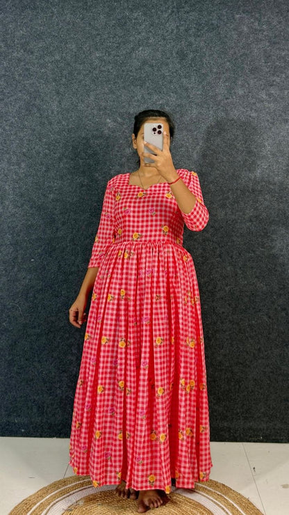 RangBhoomi Elegant New Cotton Sunflower Print Midi Dress with Realistic Modeling