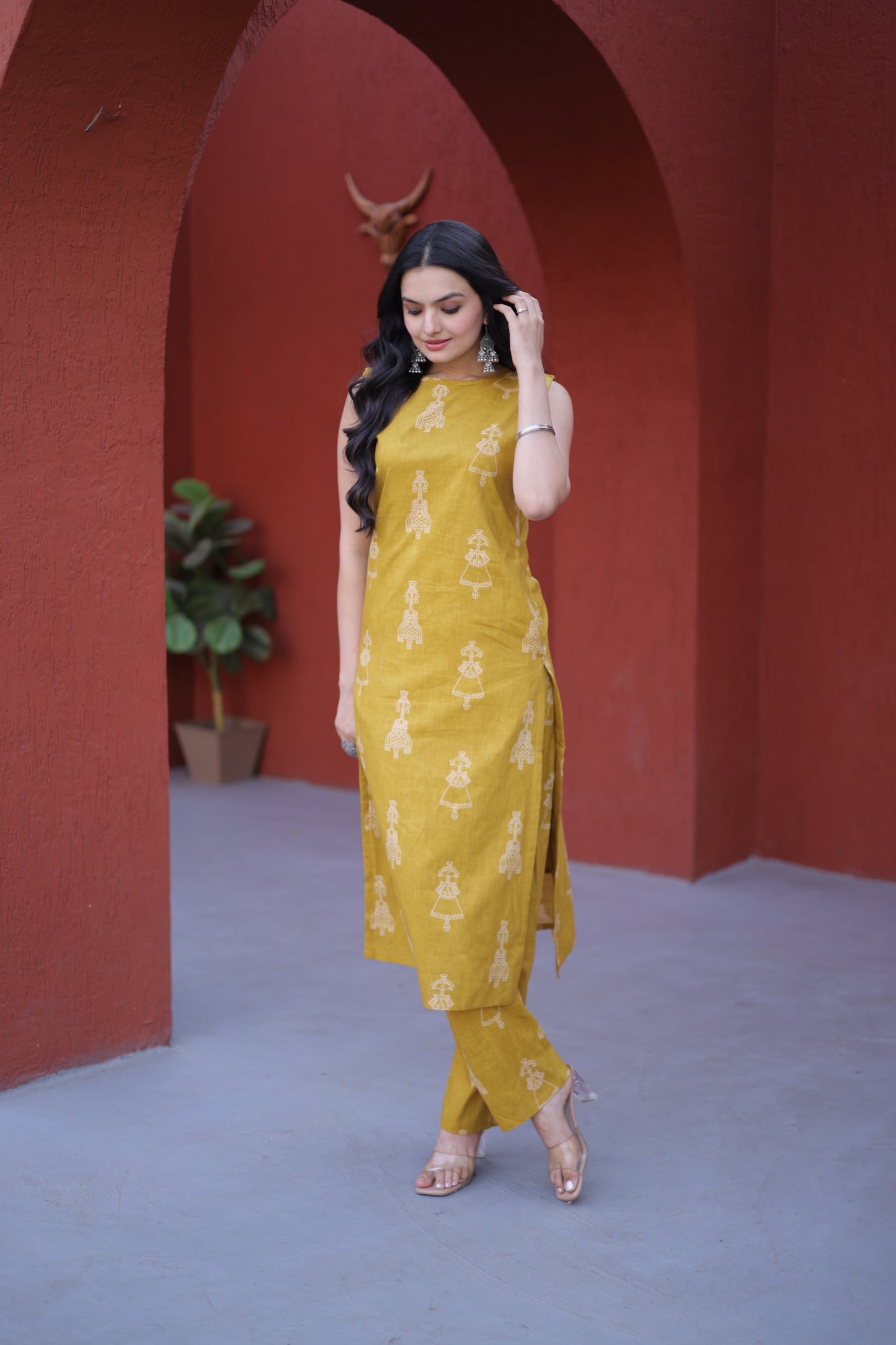 Premium Ready-to-Wear Kurti with Matching Pants – Printed Cotton Set for Elegant Comfort