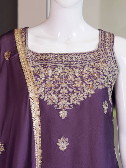Designer Fusion Style Luxury Edition – Elegant 2-Tone Ensemble with Embroidery and Sequins