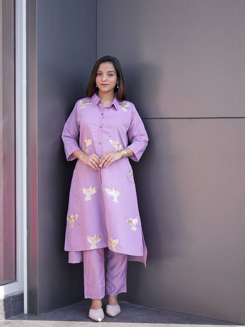 Elegant embroidered Kurti Palazzo Set - Women's Fashion