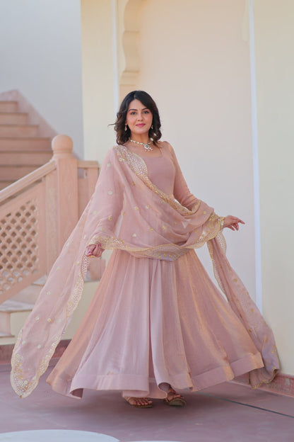 Regal Elegance