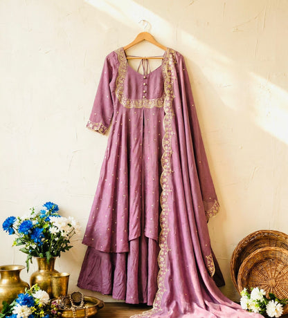 Elegant Skirt and Cape Ensemble for Modern and Traditional Fashion