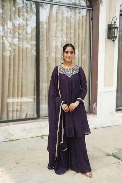 Elegant Traditional Palazzo Suit Set with Embroidered Kurta and Lace-Edged Dupatta