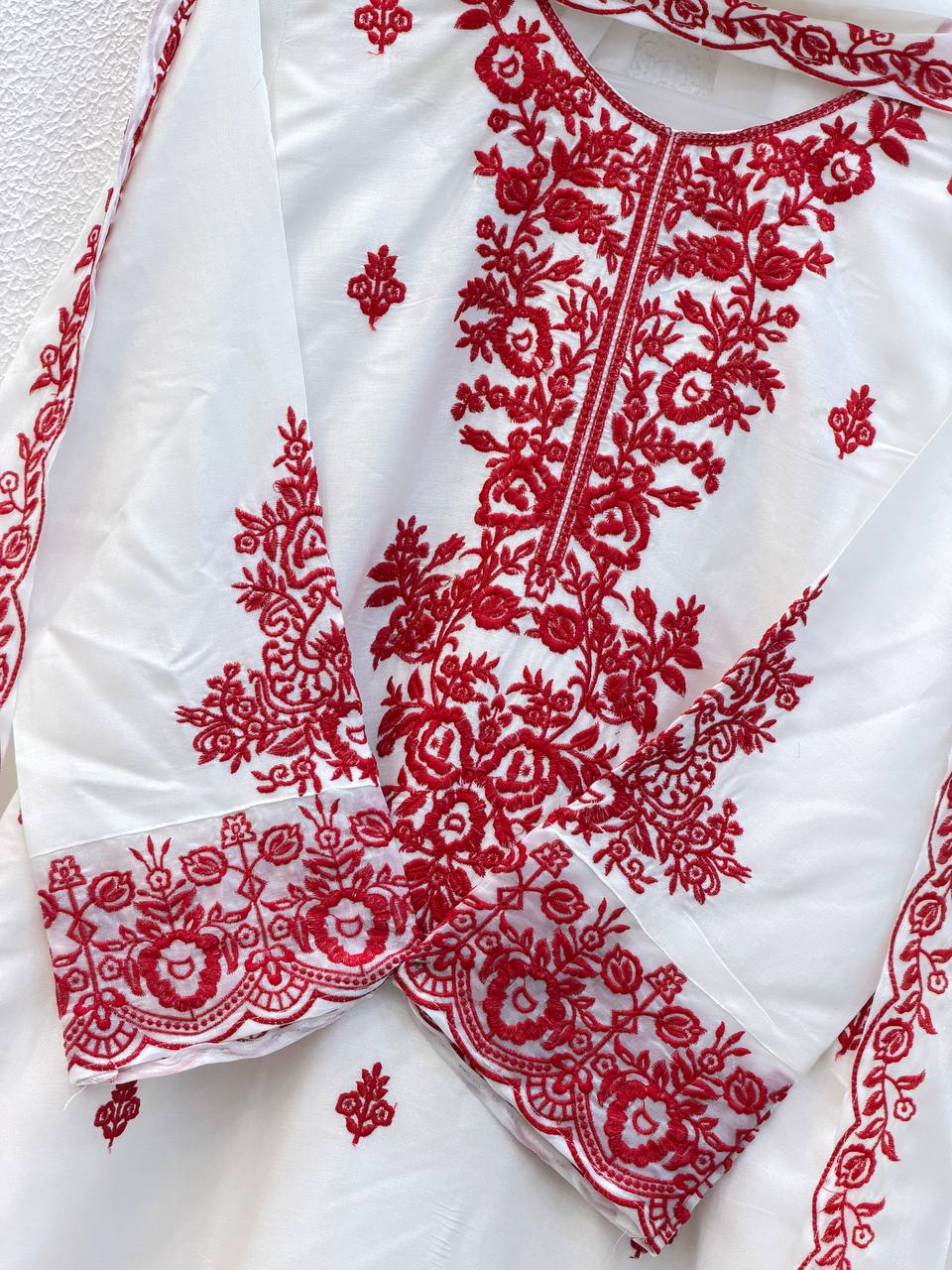 Elegant Women's Ethnic Ensemble with Embroidered Rayon Cotton Top, Farshi Pants, and GMY Silk Dupatta