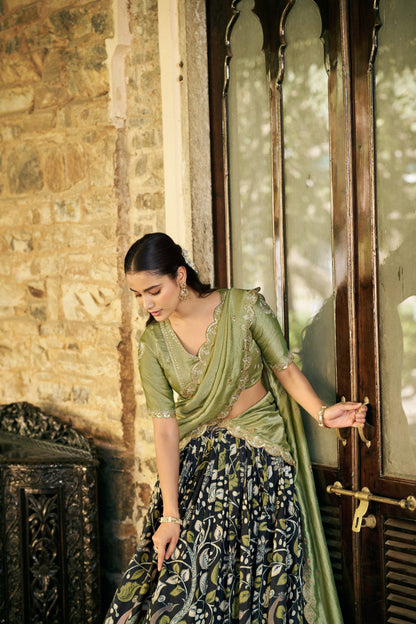 Elegant Kalamkari Silk Lehenga Set with Embroidered Dupatta for Festive and Traditional Occasions