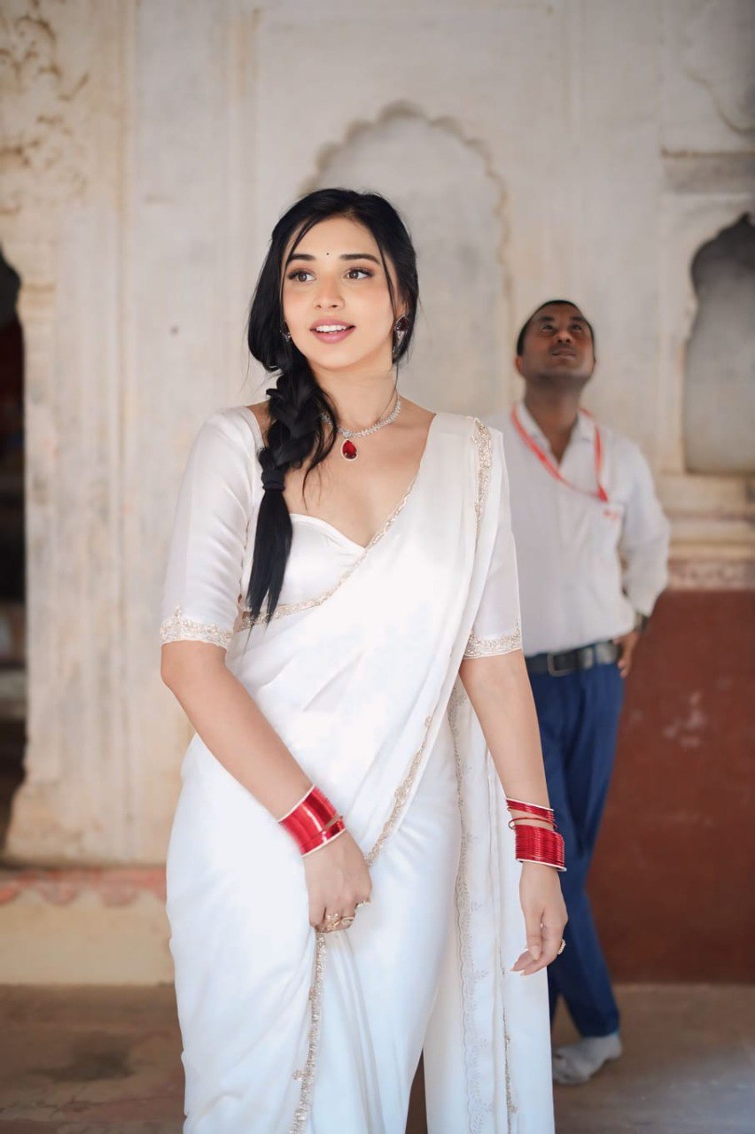 Elegant Ready To Wear Saree - Rangoli Silk