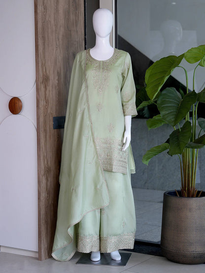 Exclusive Designer Collection for Festivals – Elegant Vichitra Silk Ensemble with Embroidered Sequence
