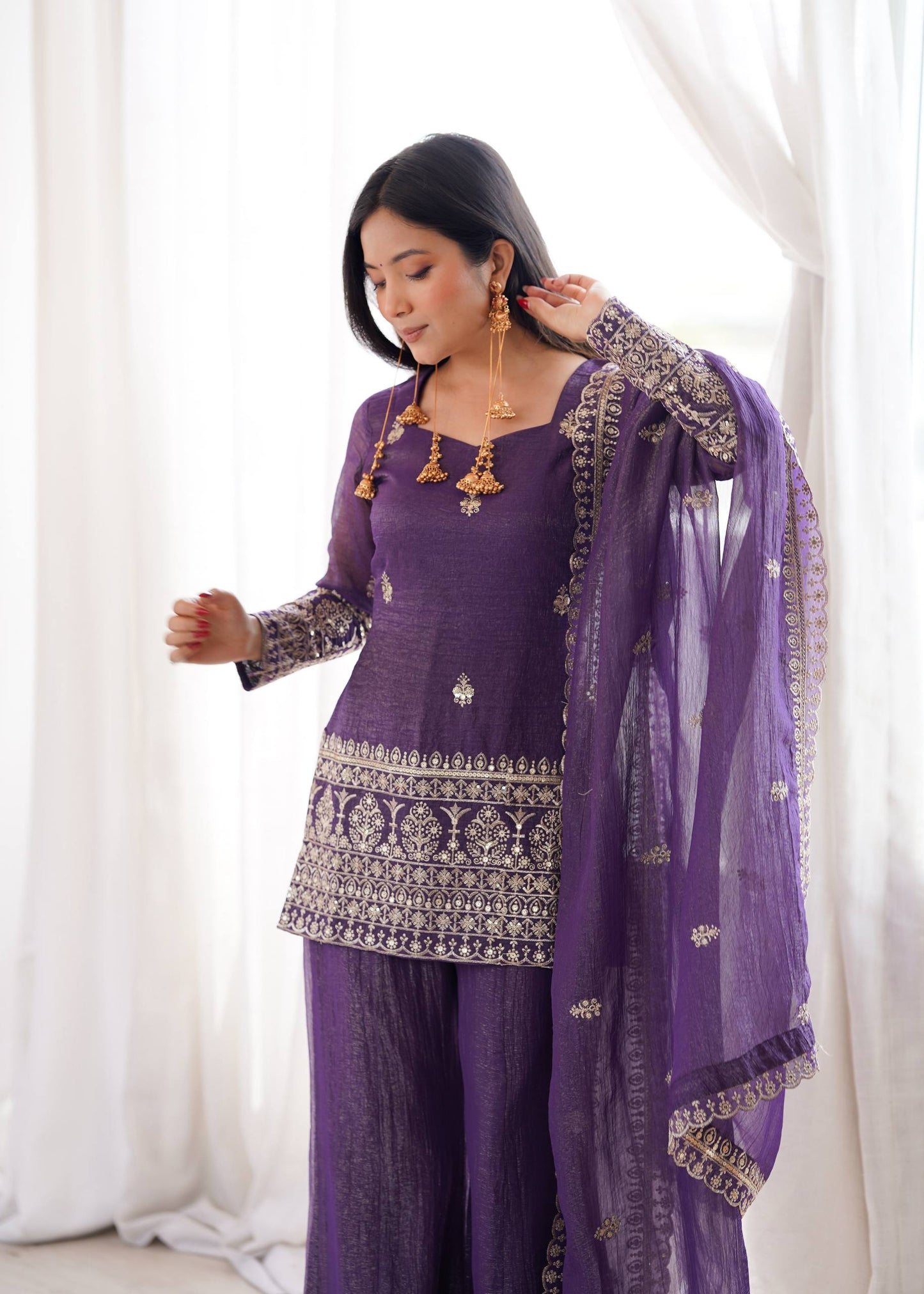 Elegant Ready-to-Wear Crunchy Silk Ensemble with Embroidered Sequences, Jari Detailing, Dupatta, and Bell-Bottom Pants