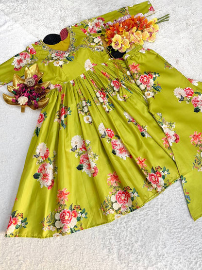 Elegant Floral Printed Kurta and Palazzo Set Inspired by Bollywood Glamour
