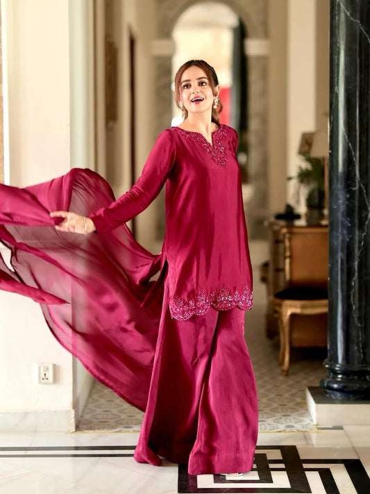 Sarara Chic: Designer Party Wear Indian Outfit