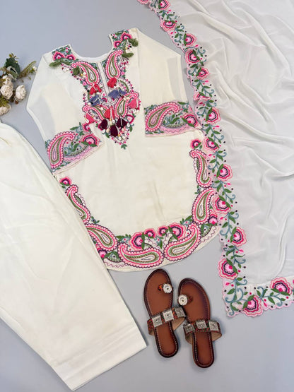 Elegant Women’s Ethnic Ensemble in Premium Heavy Georgette with Embroidered Threadwork, Fully Stitched and Ready to Wear