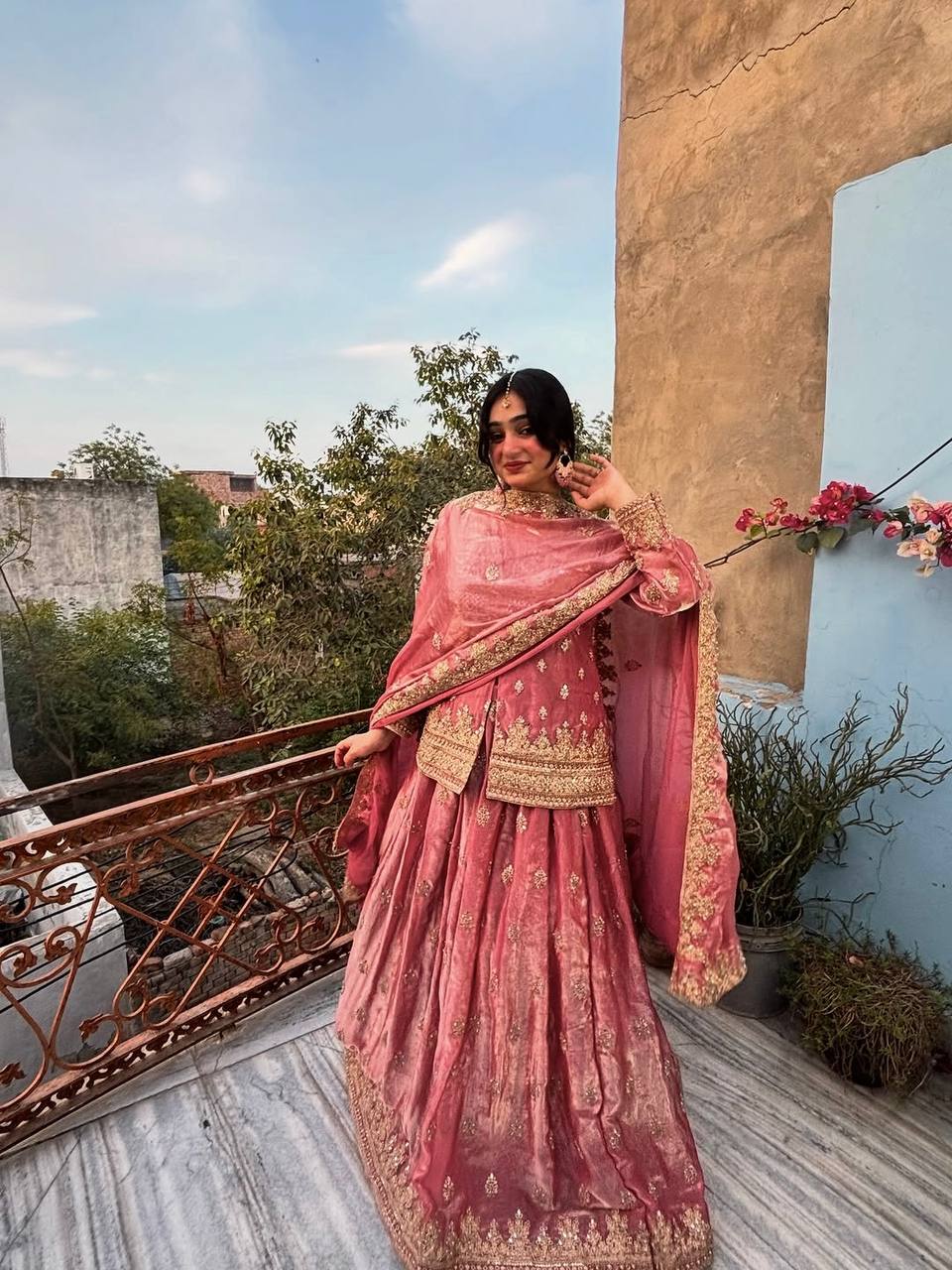 RangBhoomi Designer Party Wear Ensemble – Elegant Two Tone Fandy Silk Lehenga Set
